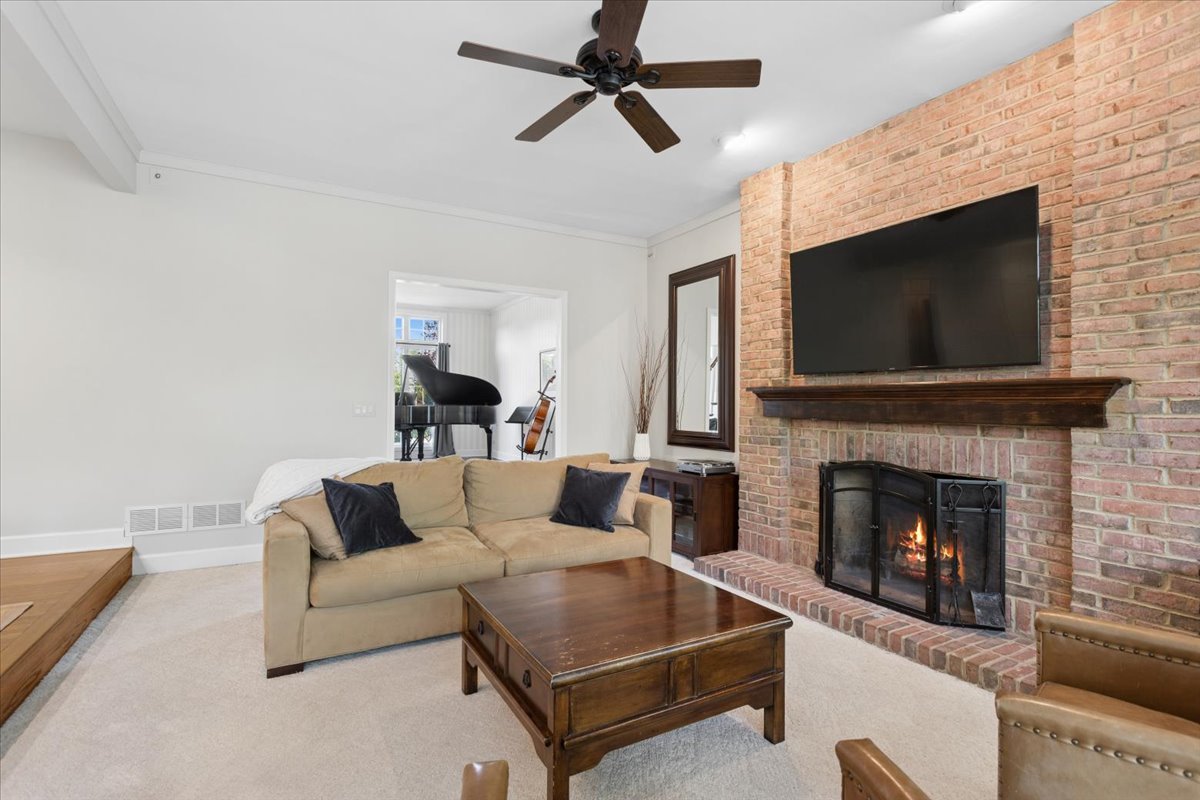 2508 High Meadow Road, Naperville, IL 60564