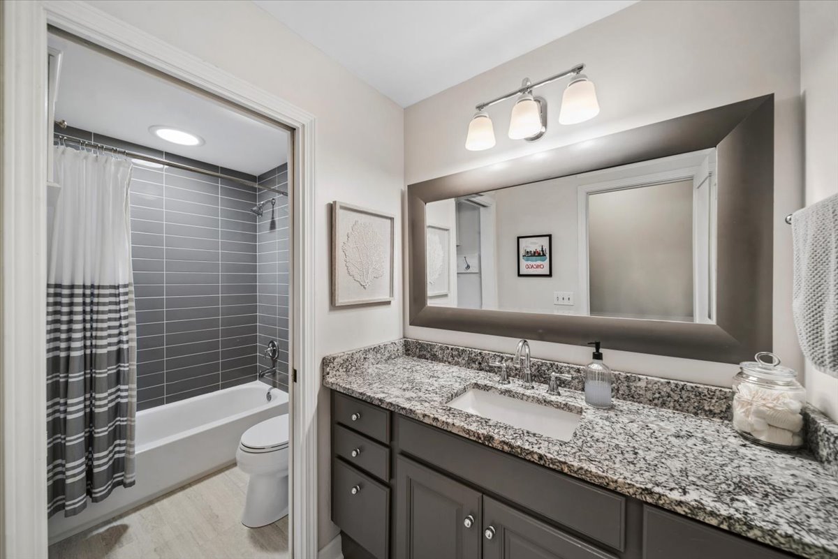 2508 High Meadow Road, Naperville, IL 60564