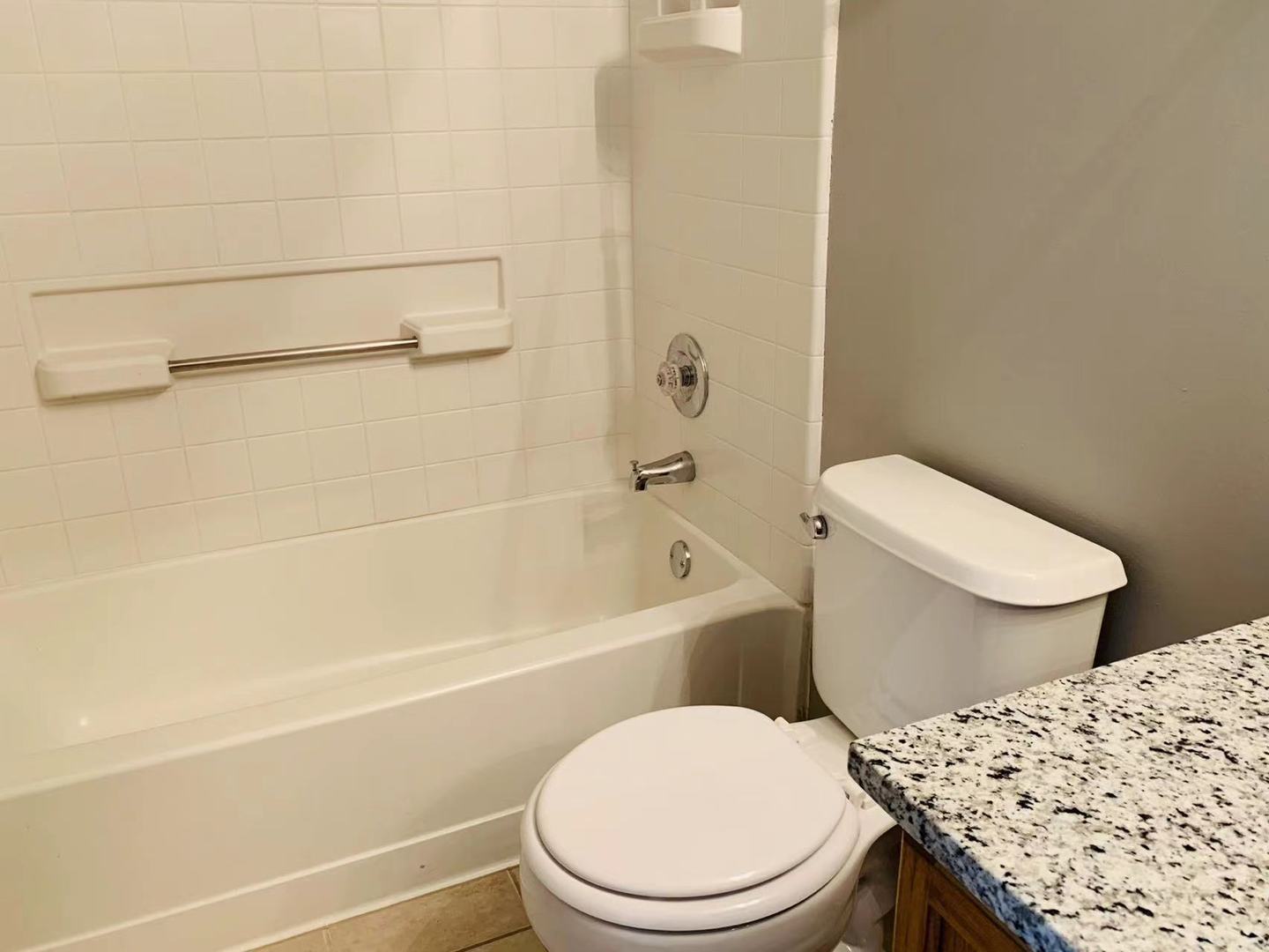 3467 Ravinia Circle, Aurora, IL 60504