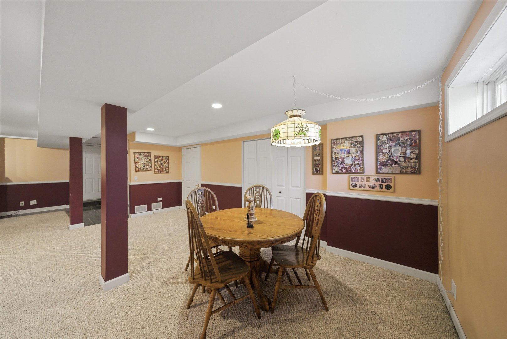 8839 S 83rd Avenue, Hickory Hills, IL 60457