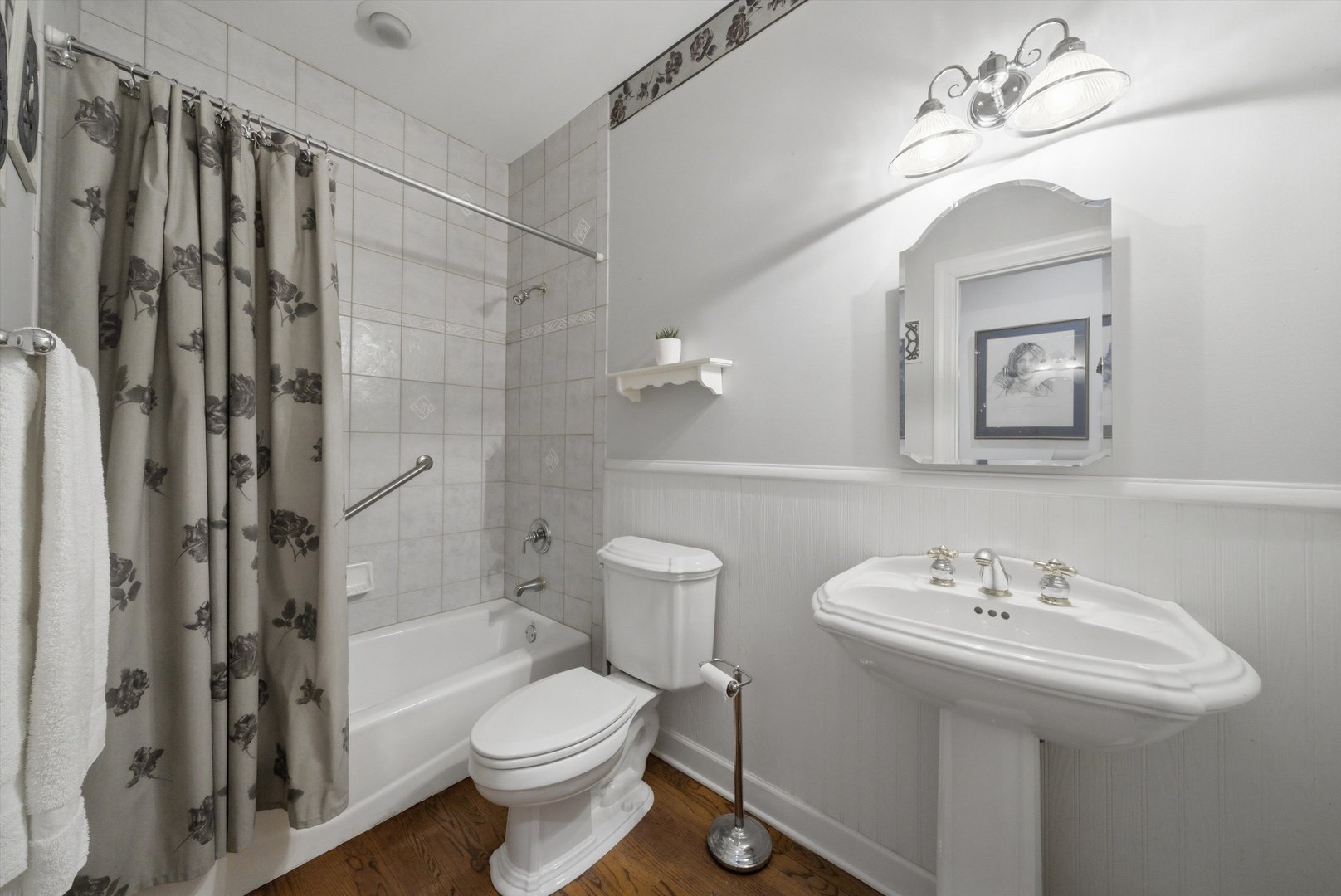 8839 S 83rd Avenue, Hickory Hills, IL 60457