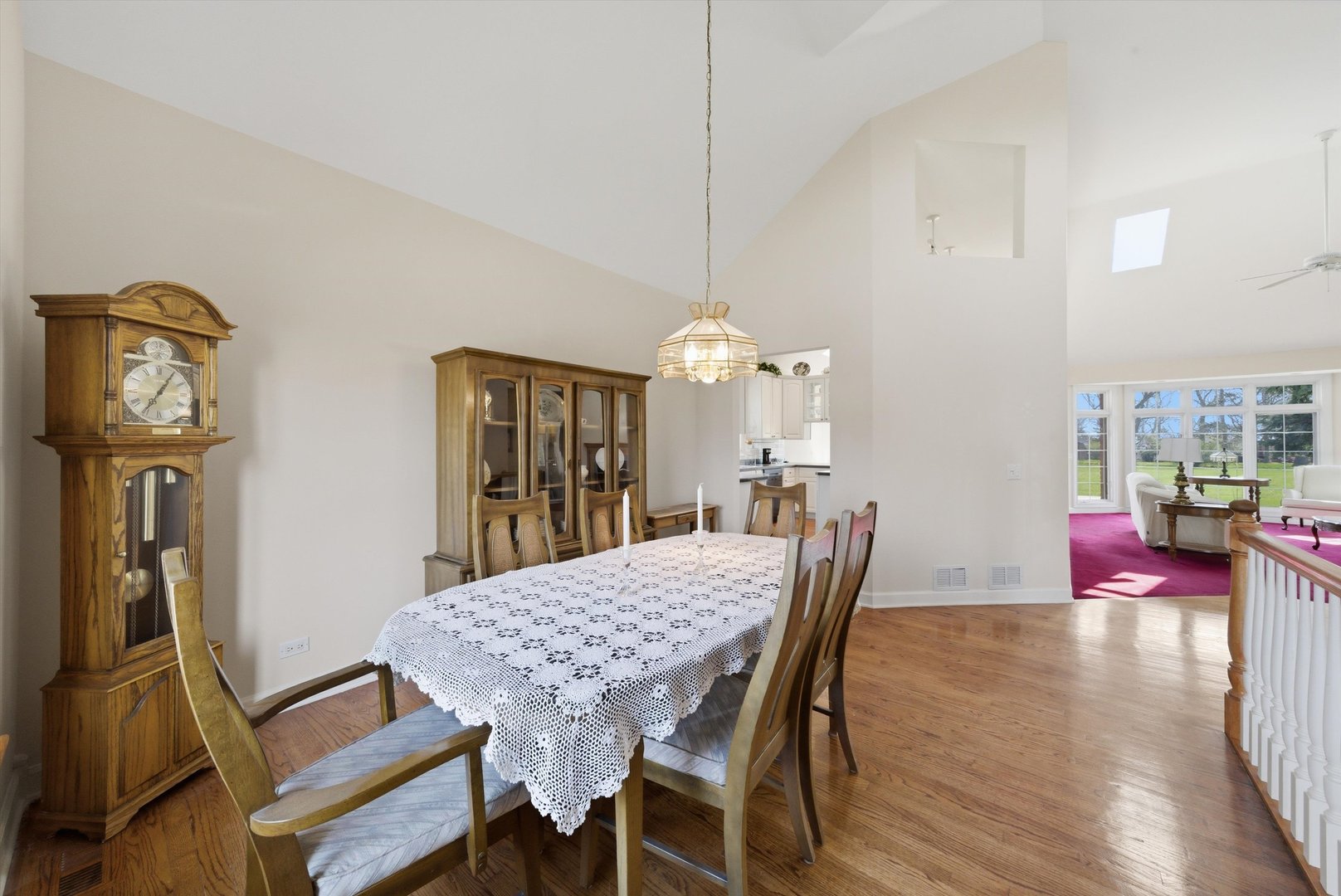 8839 S 83rd Avenue, Hickory Hills, IL 60457