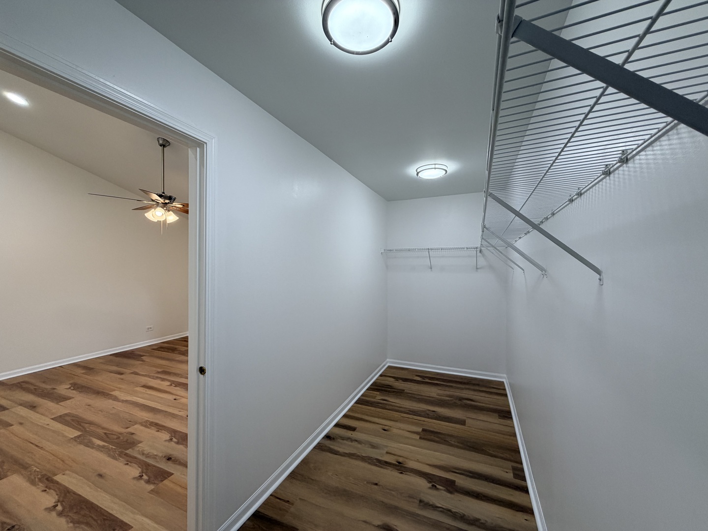 431 PINE LAKE Circle, Vernon Hills, IL 60061