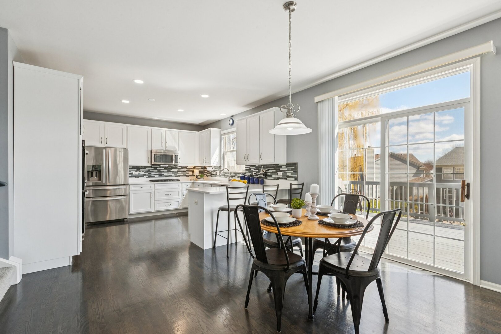 Lake Villa, IL 60046