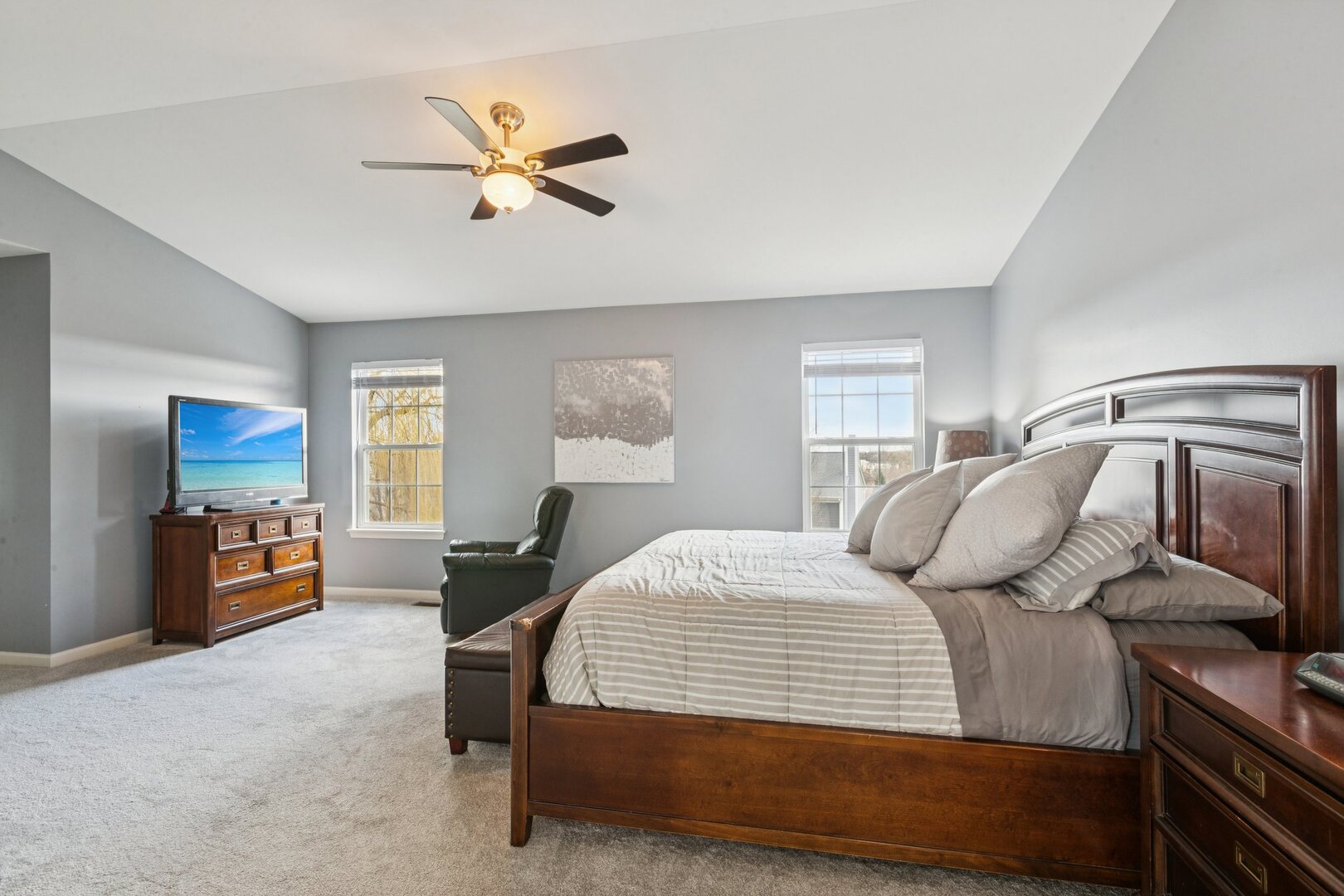 Lake Villa, IL 60046