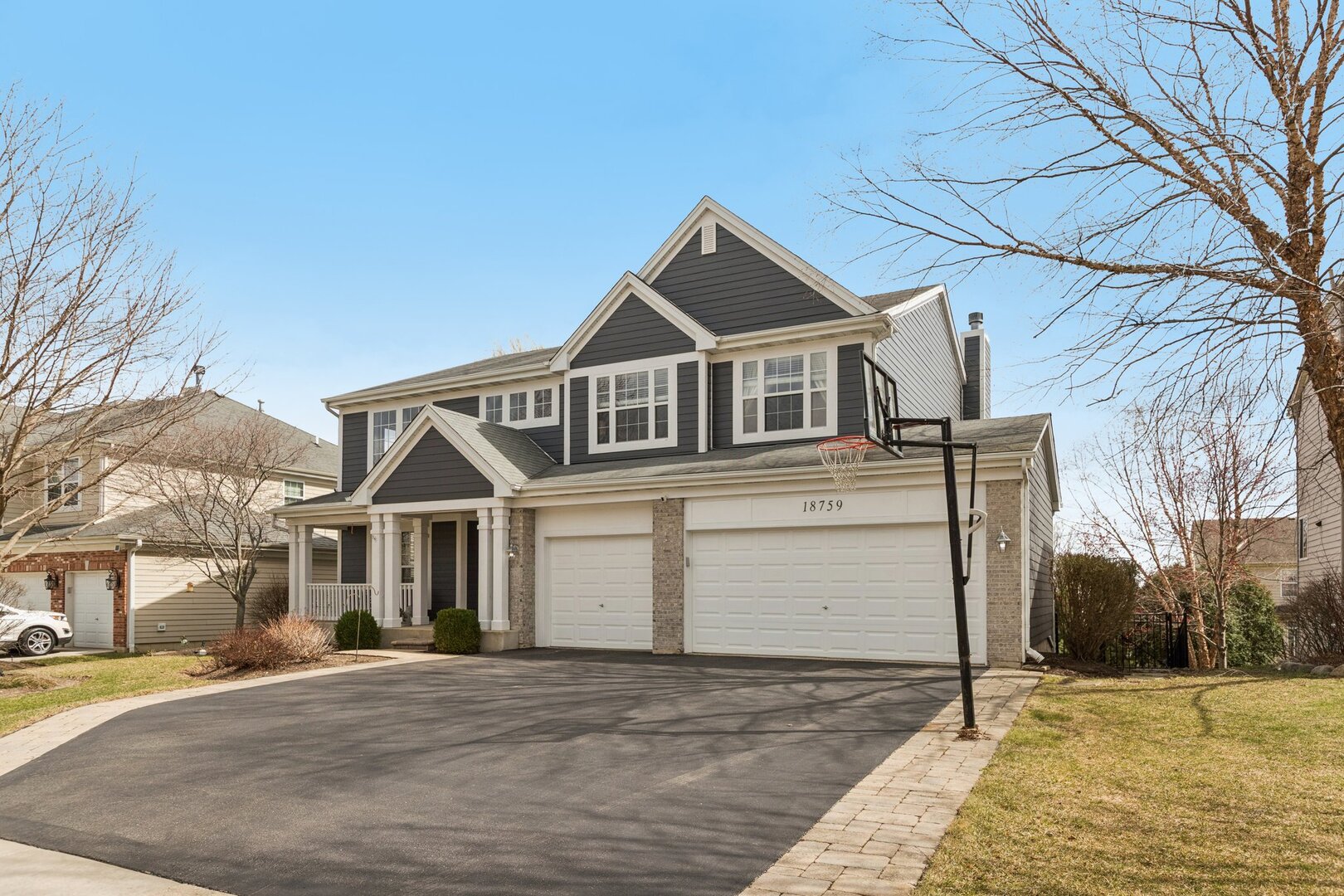 Lake Villa, IL 60046