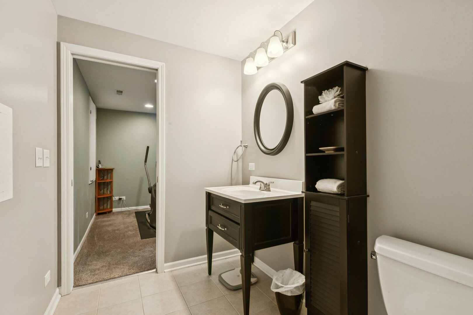 Lake Villa, IL 60046