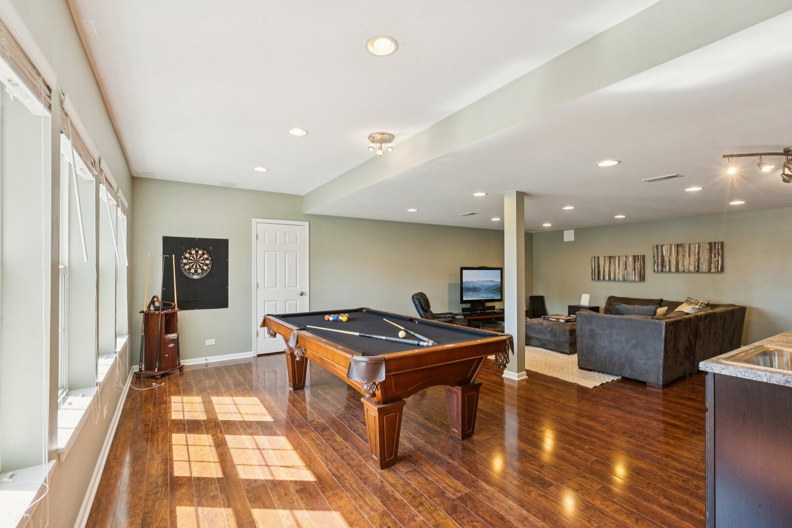 Lake Villa, IL 60046