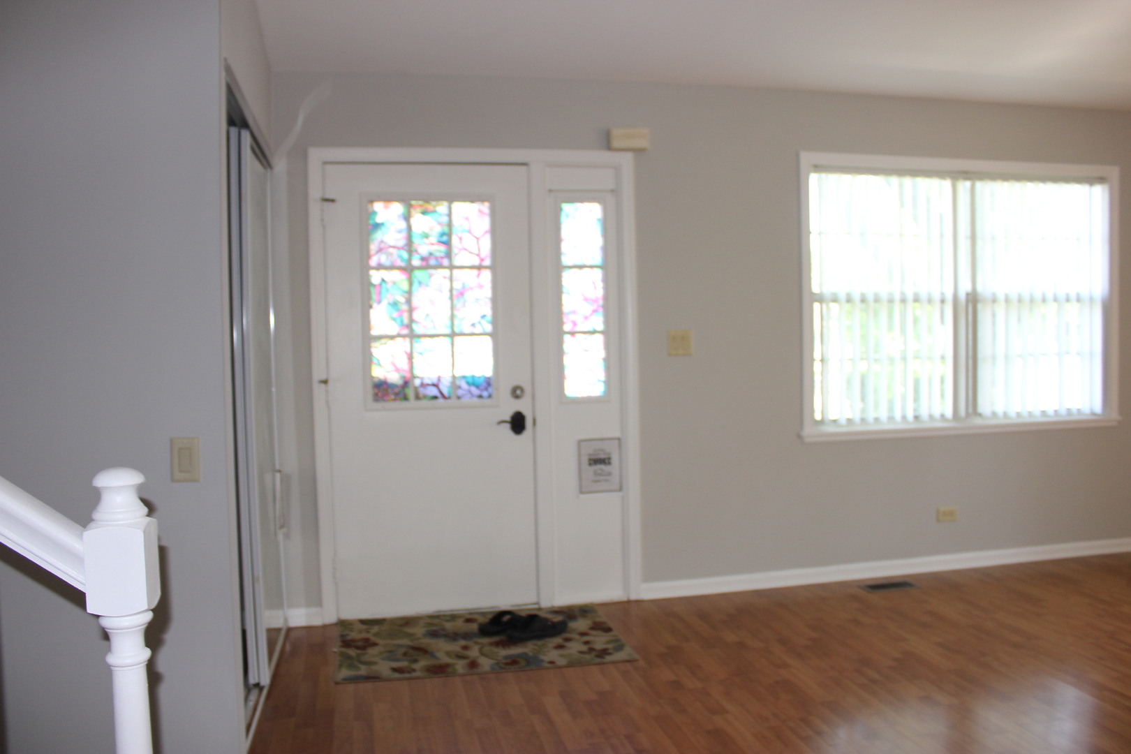 410 Ashwood Court, Vernon Hills, IL 60061