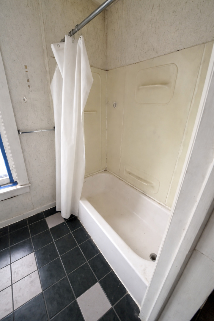 218 S Ida Street, Lacon, IL 61540