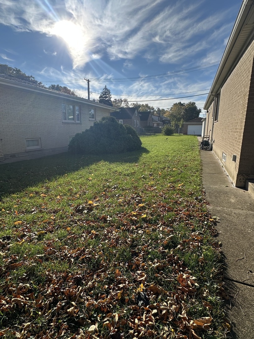 2917 E 130th Street, Chicago, IL 60633