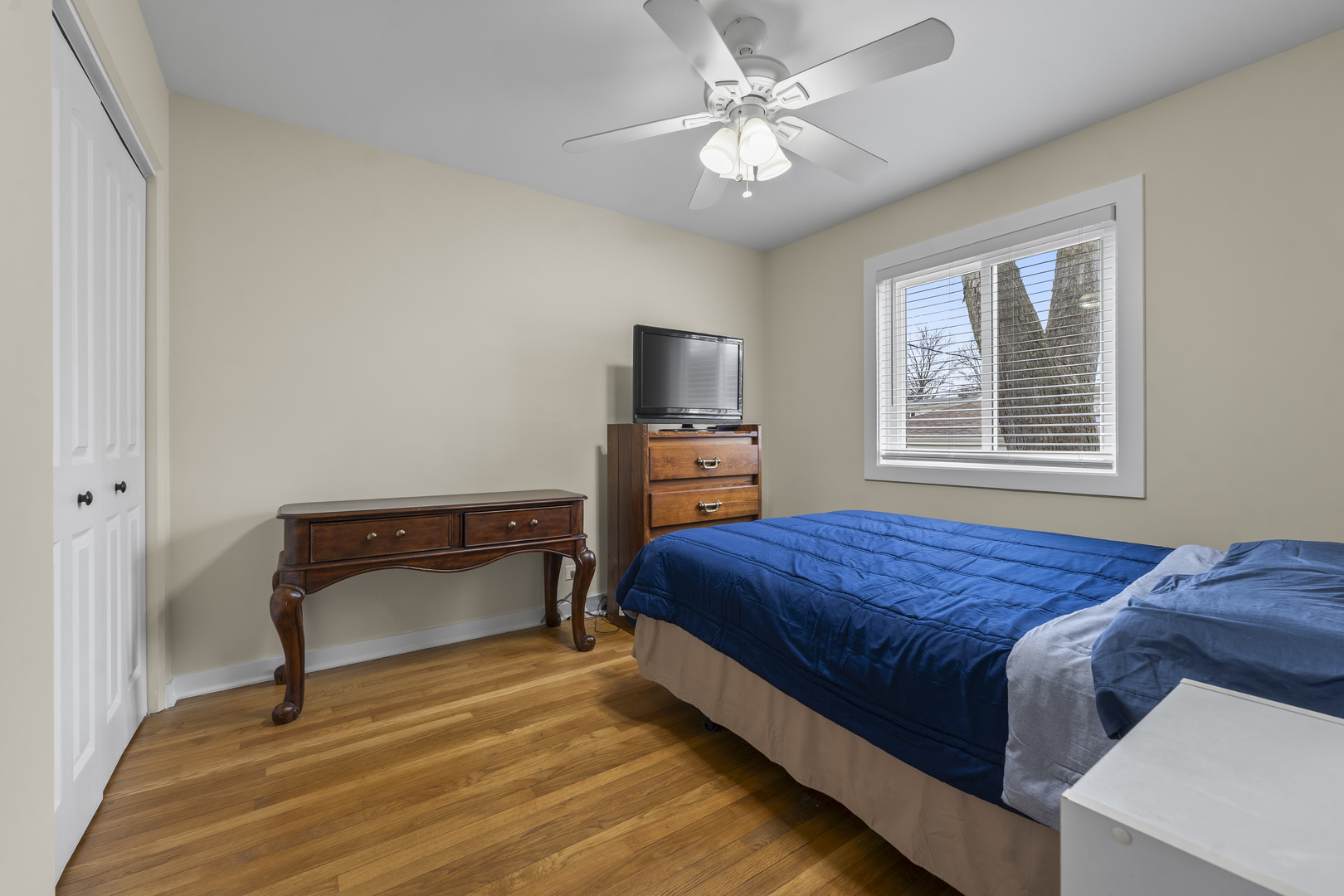 216 N Lombard Avenue, Lombard, IL 60148