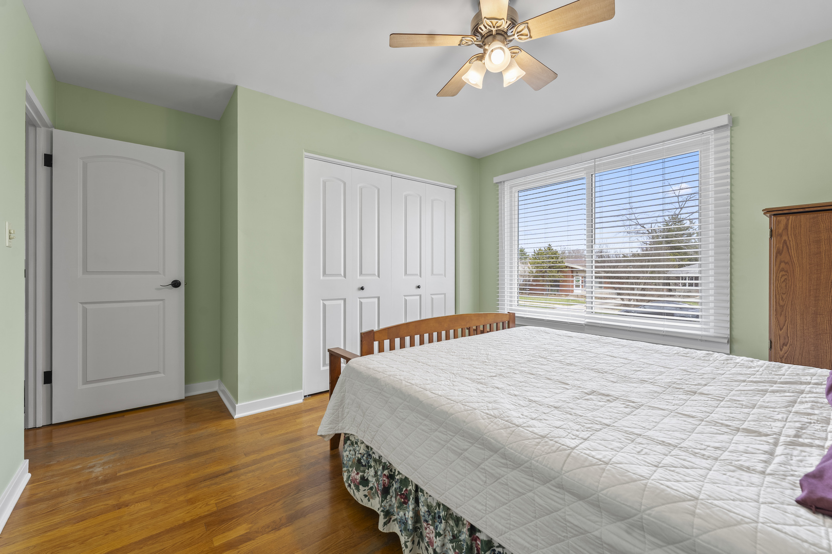 216 N Lombard Avenue, Lombard, IL 60148