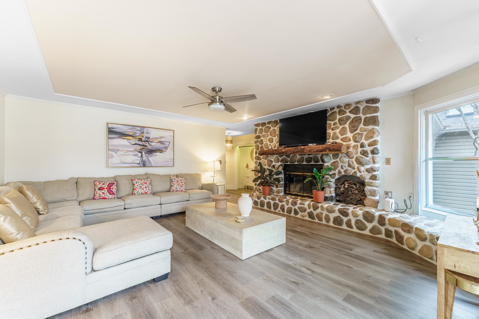 14103 Westwood Trail, Woodstock, IL 60098