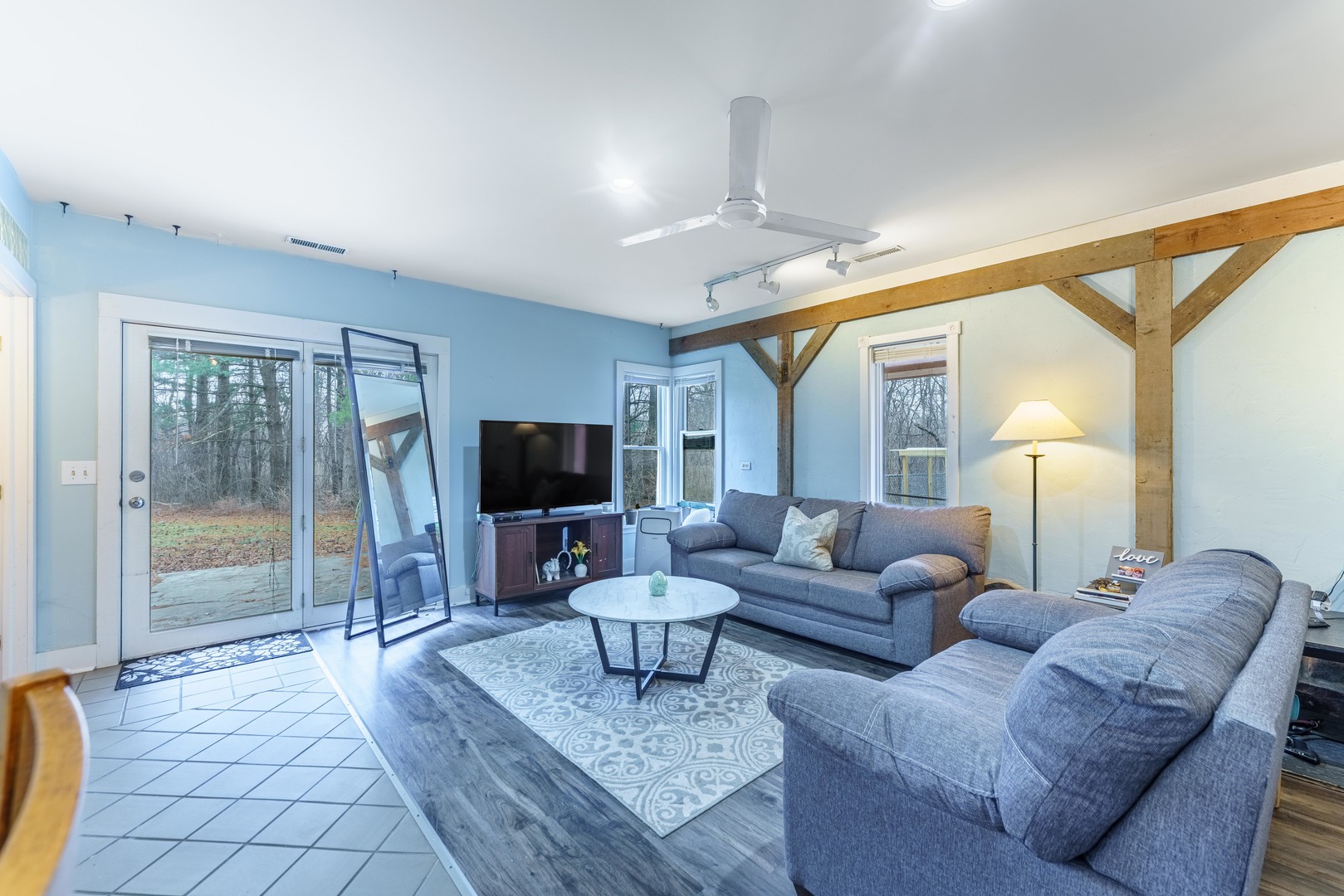 14103 Westwood Trail, Woodstock, IL 60098