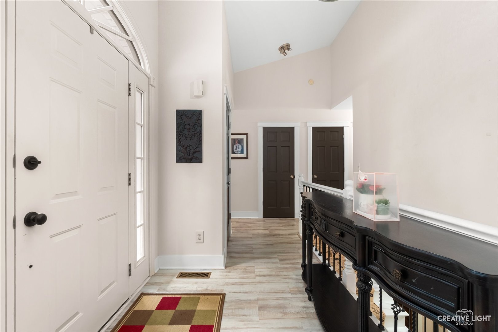 6 Glengarry Lane, Sugar Grove, IL 60554