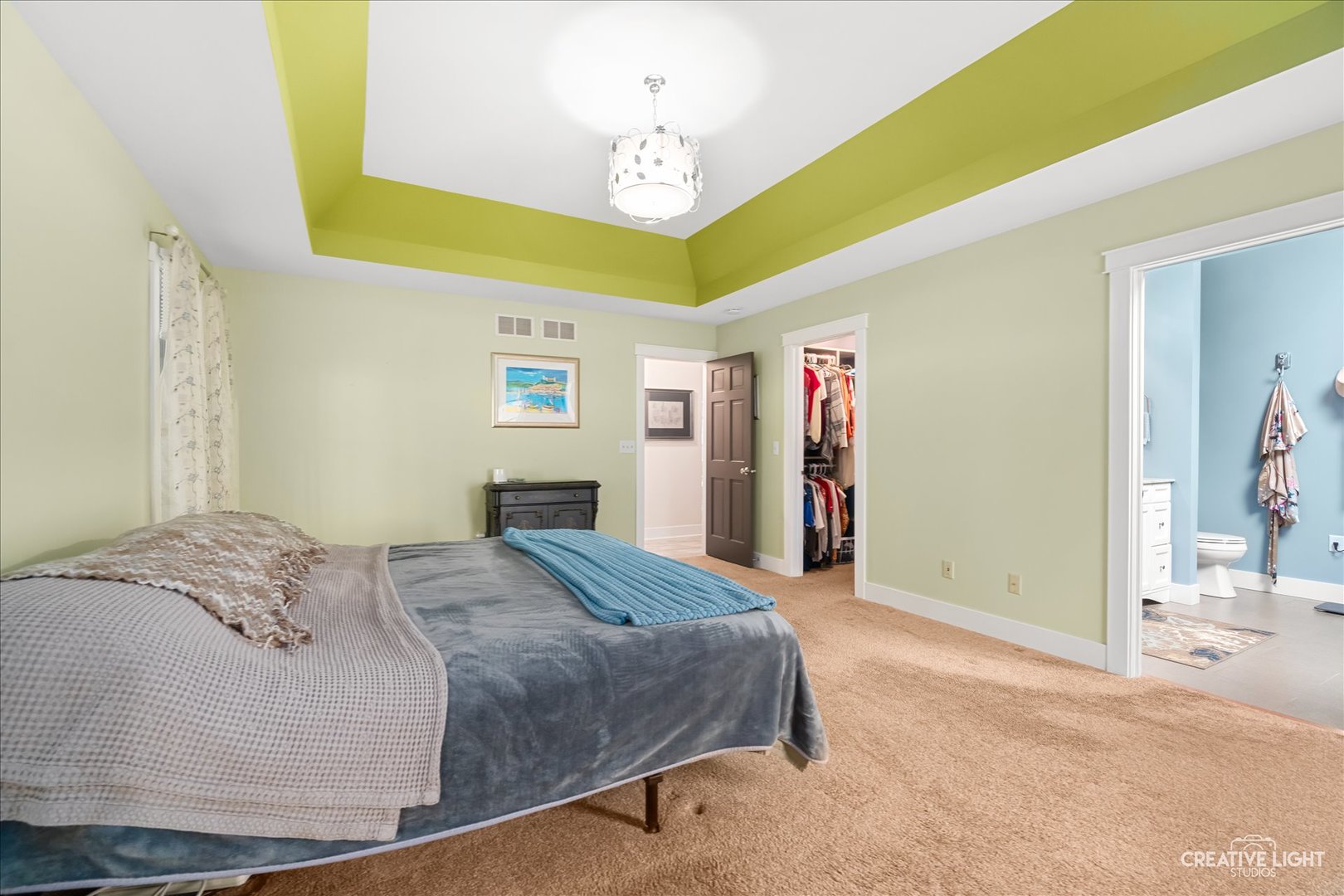 6 Glengarry Lane, Sugar Grove, IL 60554