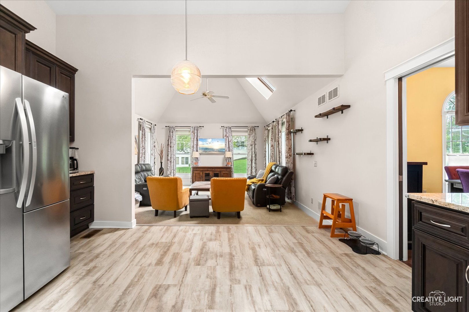 6 Glengarry Lane, Sugar Grove, IL 60554