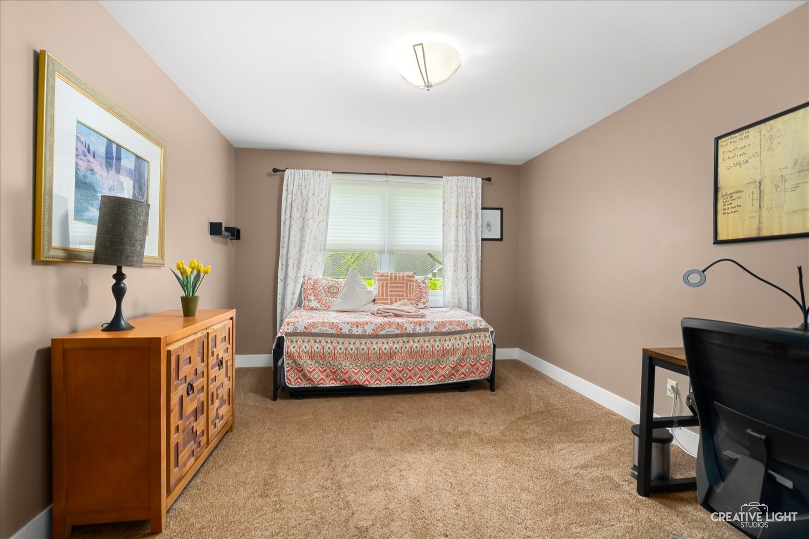 6 Glengarry Lane, Sugar Grove, IL 60554