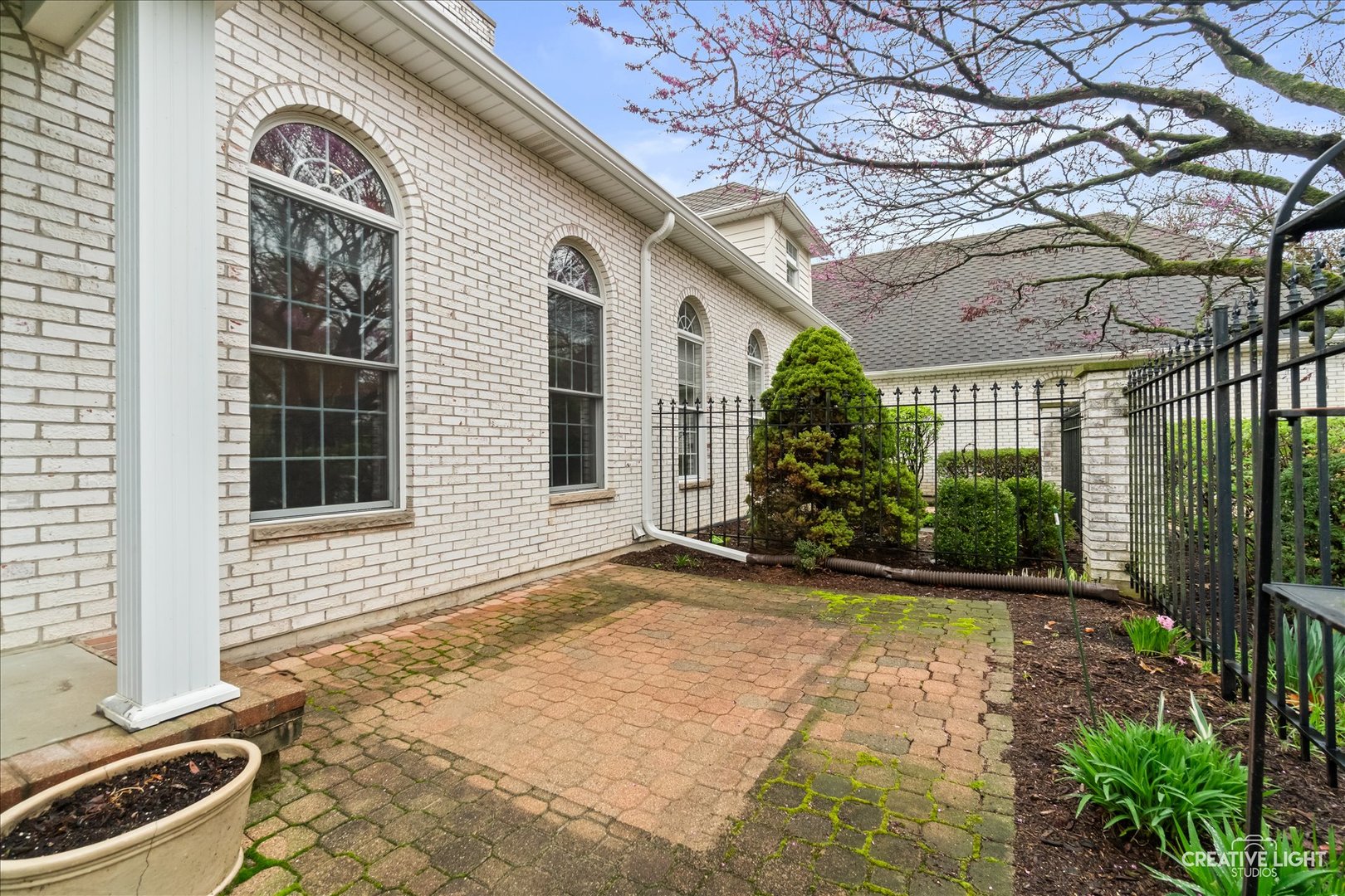 6 Glengarry Lane, Sugar Grove, IL 60554