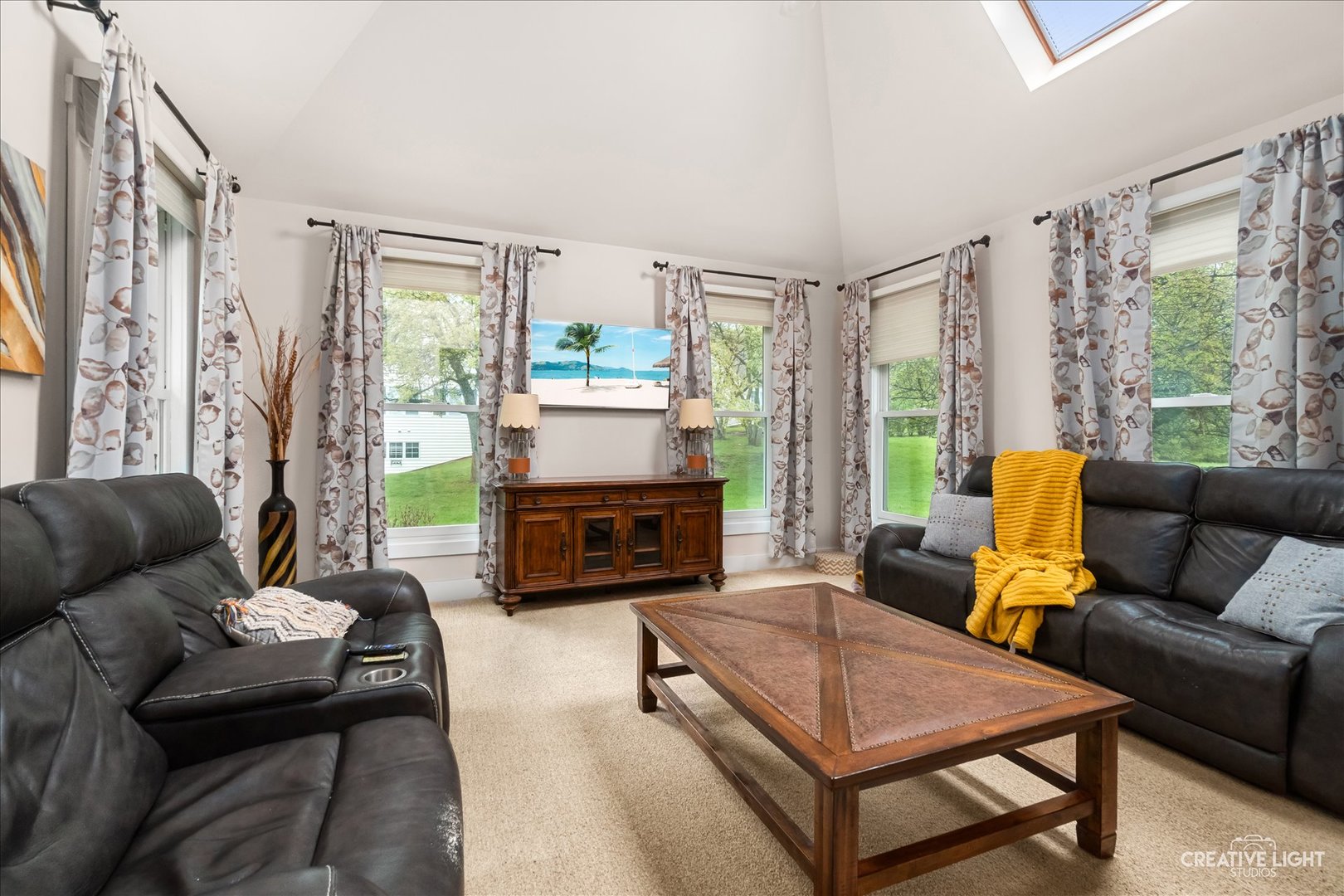 6 Glengarry Lane, Sugar Grove, IL 60554