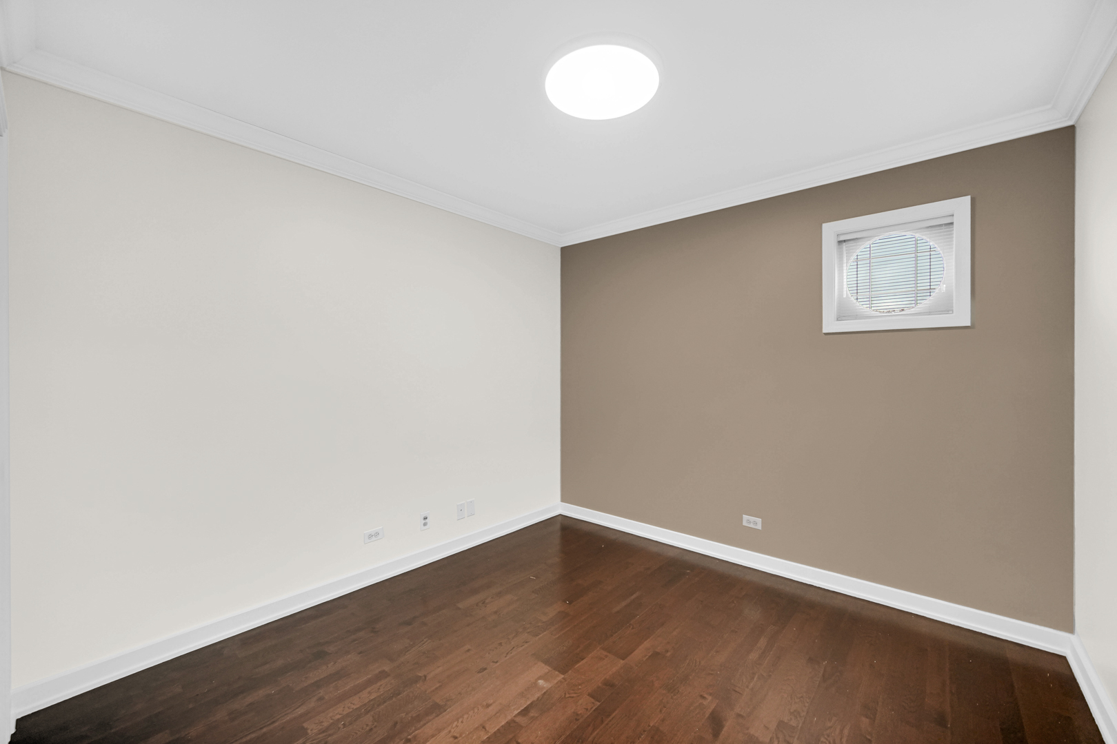 1803 Vermont Drive, Elk Grove Village, IL 60007