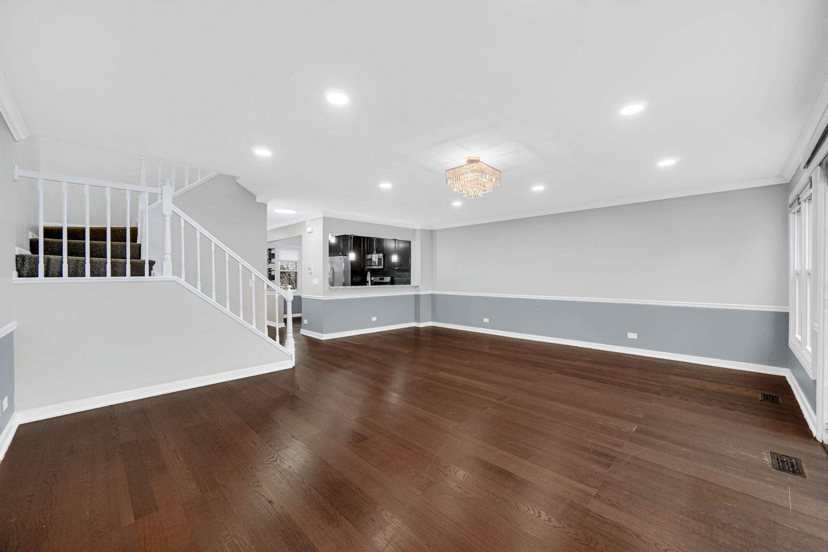 1803 Vermont Drive, Elk Grove Village, IL 60007