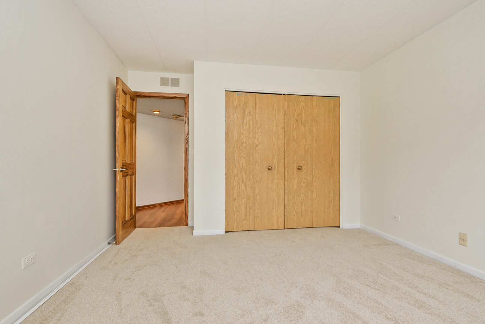 7834 W Foresthill Court #1CR, Palos Heights, IL 60463