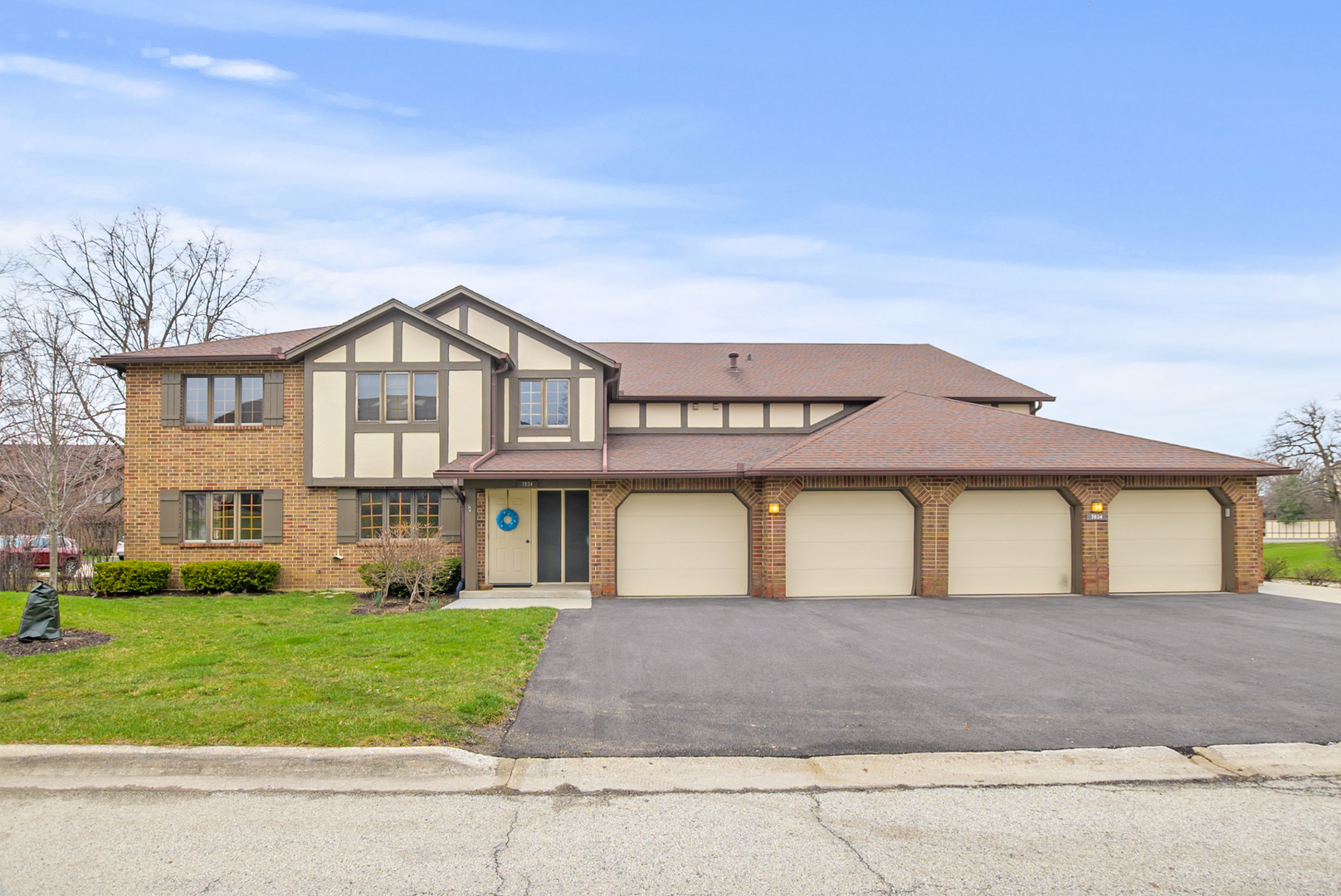 7834 W Foresthill Court #1CR, Palos Heights, IL 60463