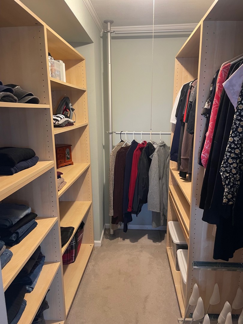 35 S Baybrook Drive #610, Palatine, IL 60074