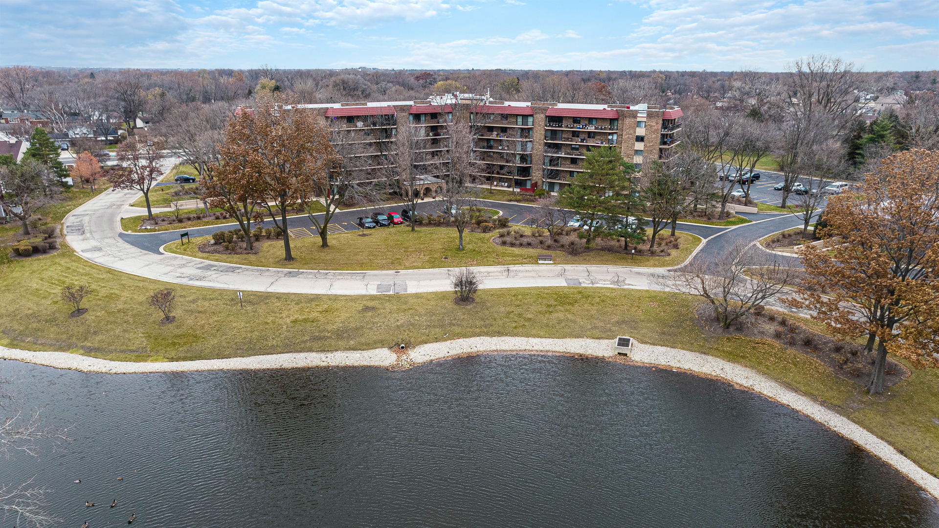 35 S Baybrook Drive #610, Palatine, IL 60074