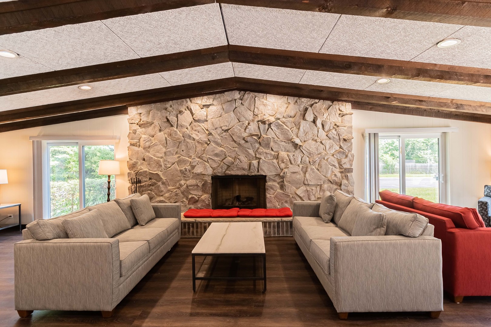 35 S Baybrook Drive #610, Palatine, IL 60074