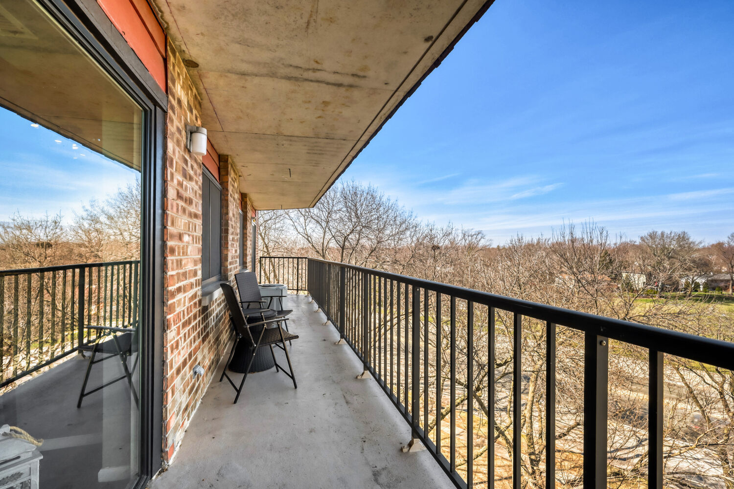 35 S Baybrook Drive #610, Palatine, IL 60074