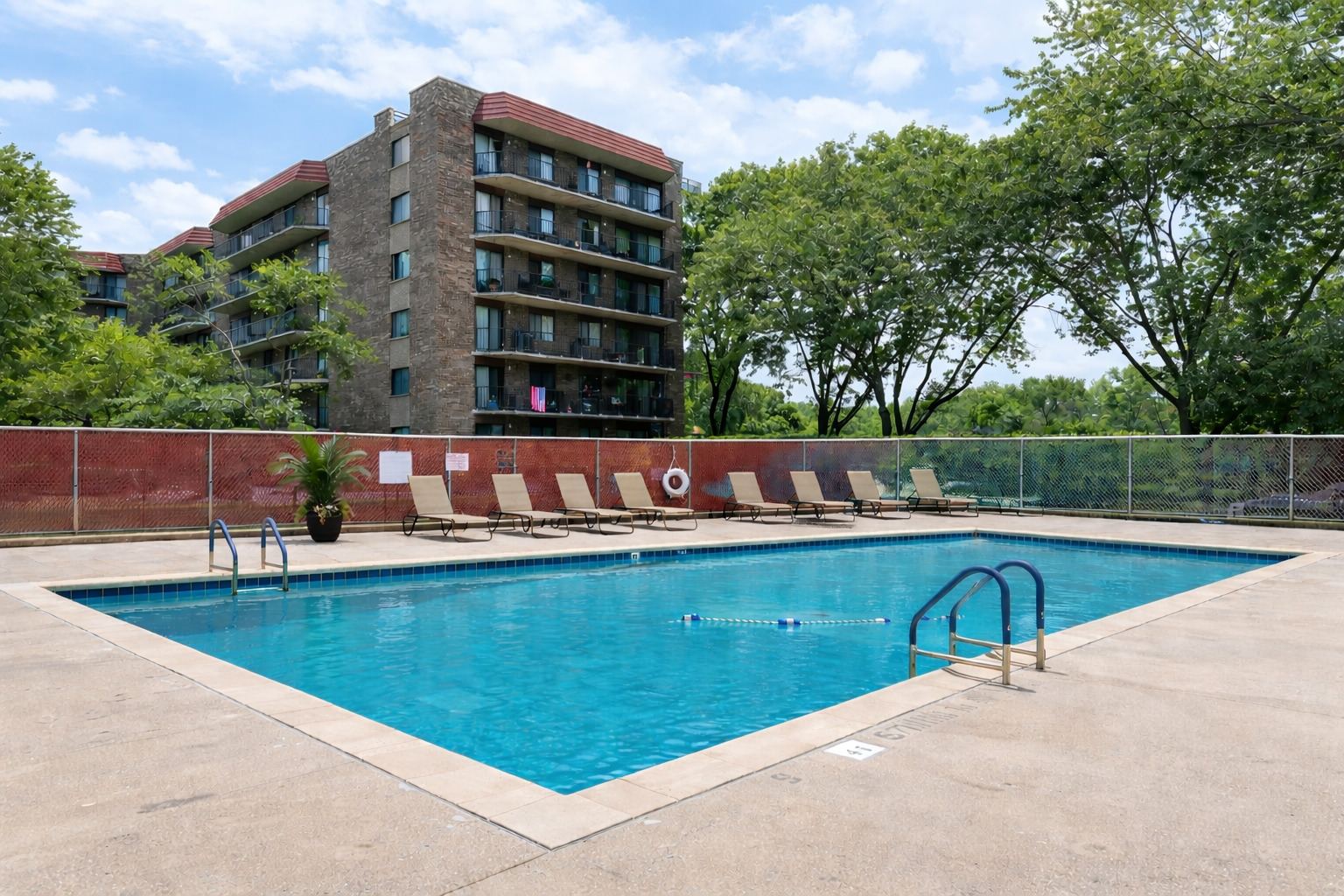 35 S Baybrook Drive #610, Palatine, IL 60074