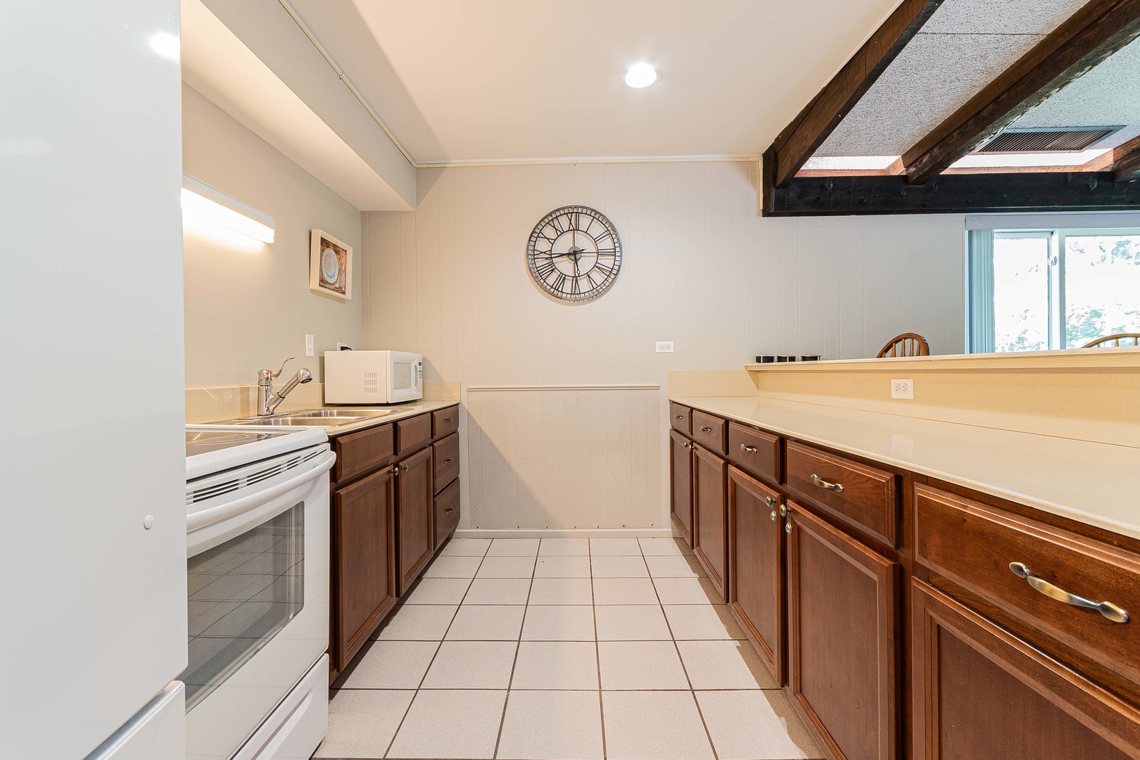 35 S Baybrook Drive #610, Palatine, IL 60074