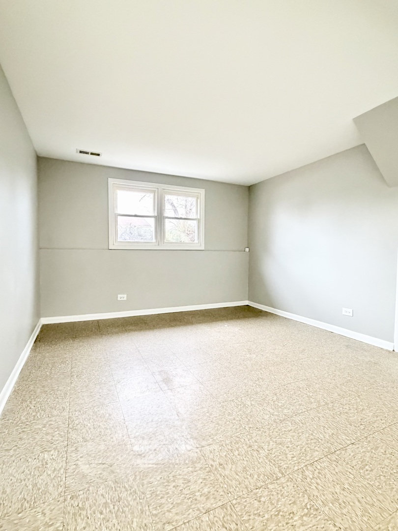 17690 Arlington Drive, Country Club Hills, IL 60478