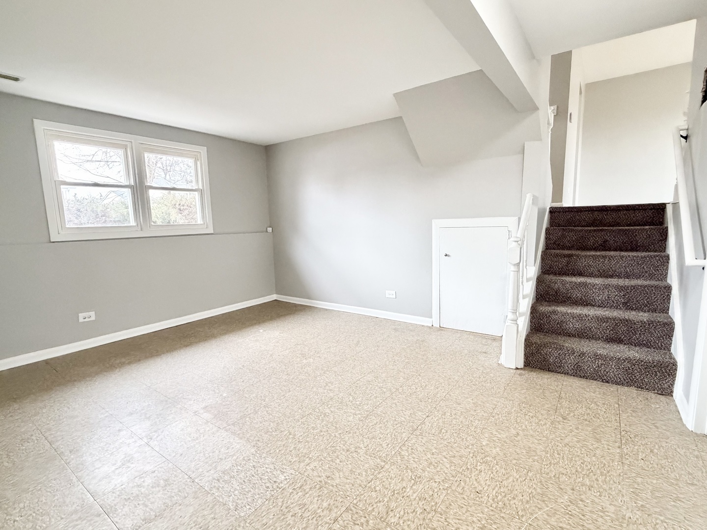 17690 Arlington Drive, Country Club Hills, IL 60478