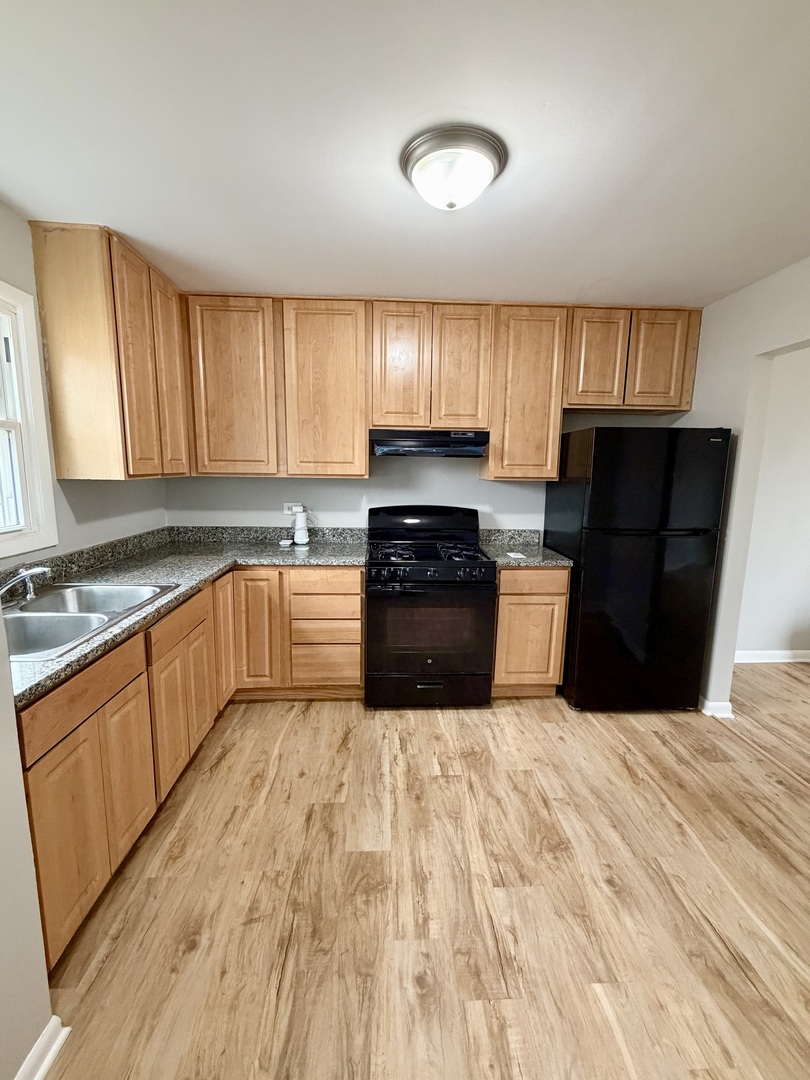 17690 Arlington Drive, Country Club Hills, IL 60478