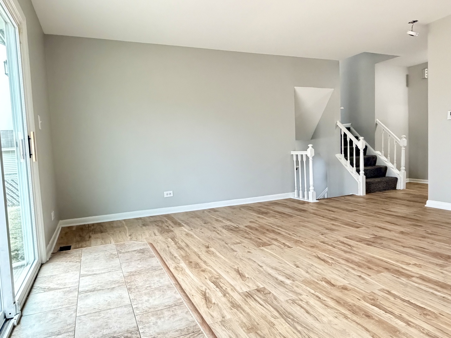 17690 Arlington Drive, Country Club Hills, IL 60478