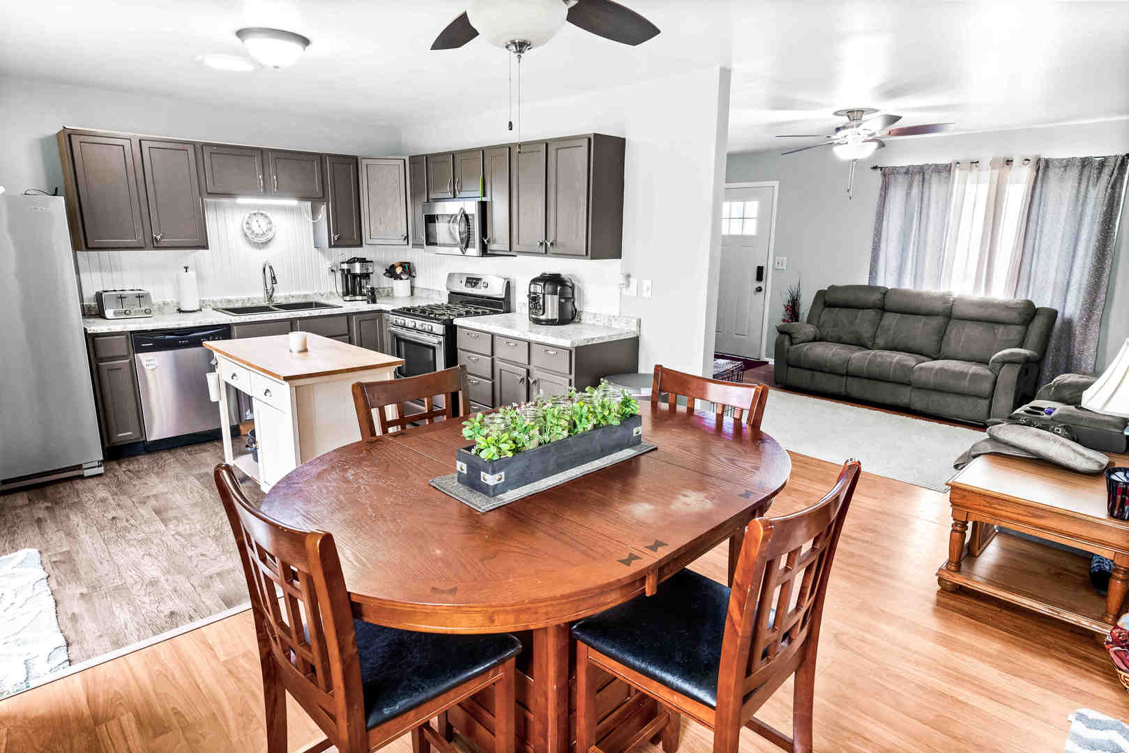 311 1st Street, Anchor, IL 61720