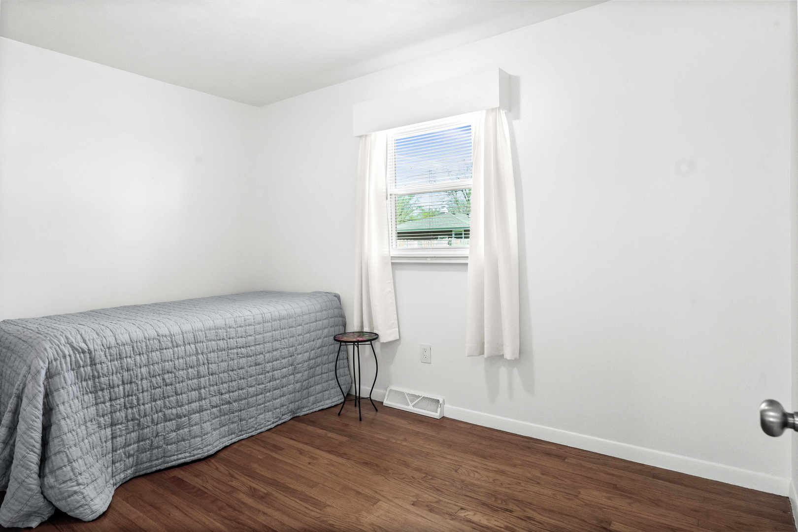 610 Rayjon Drive, Oreana, IL 62554