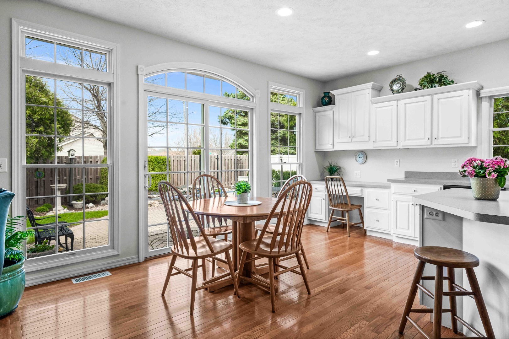 8 Sable Oaks Court, Bloomington, IL 61704