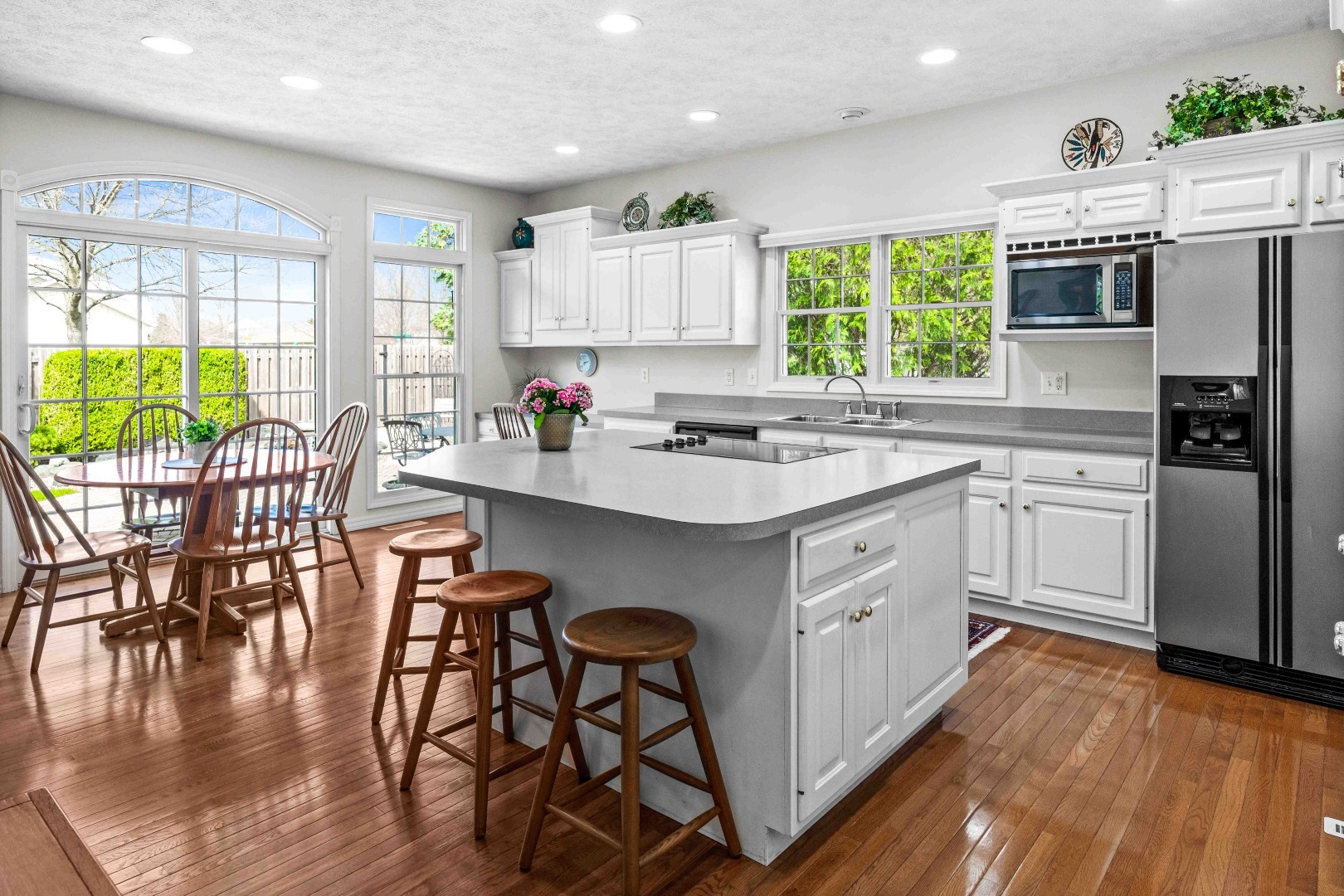 8 Sable Oaks Court, Bloomington, IL 61704