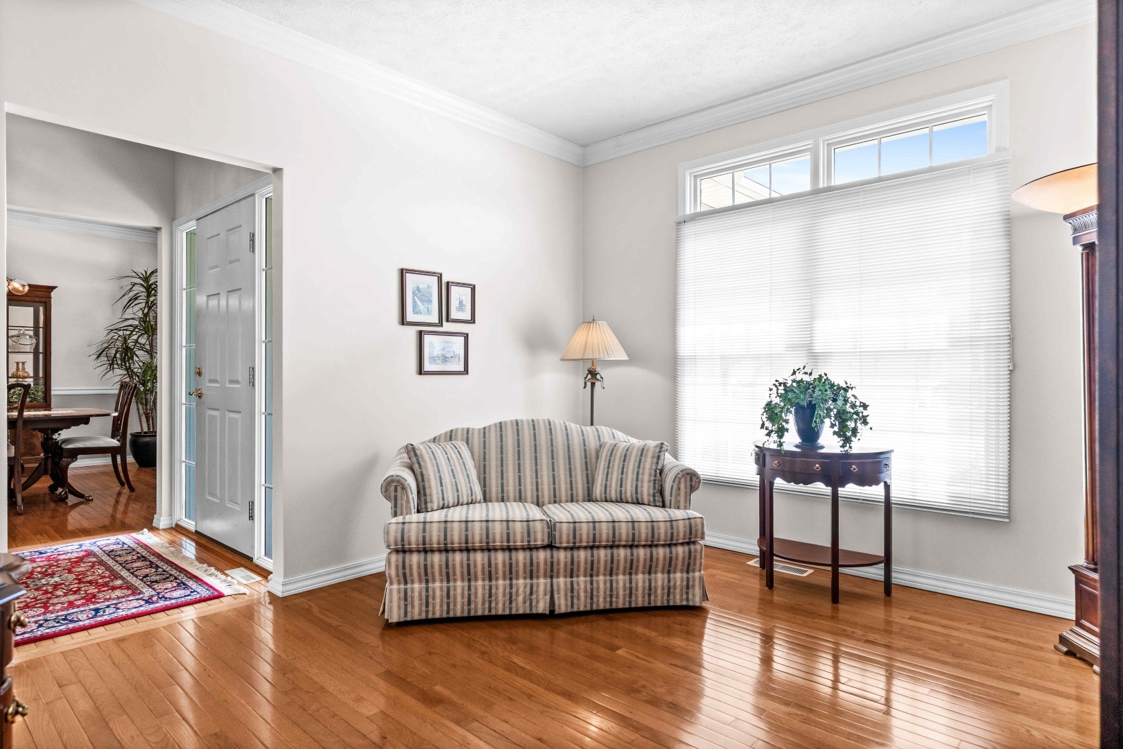 8 Sable Oaks Court, Bloomington, IL 61704