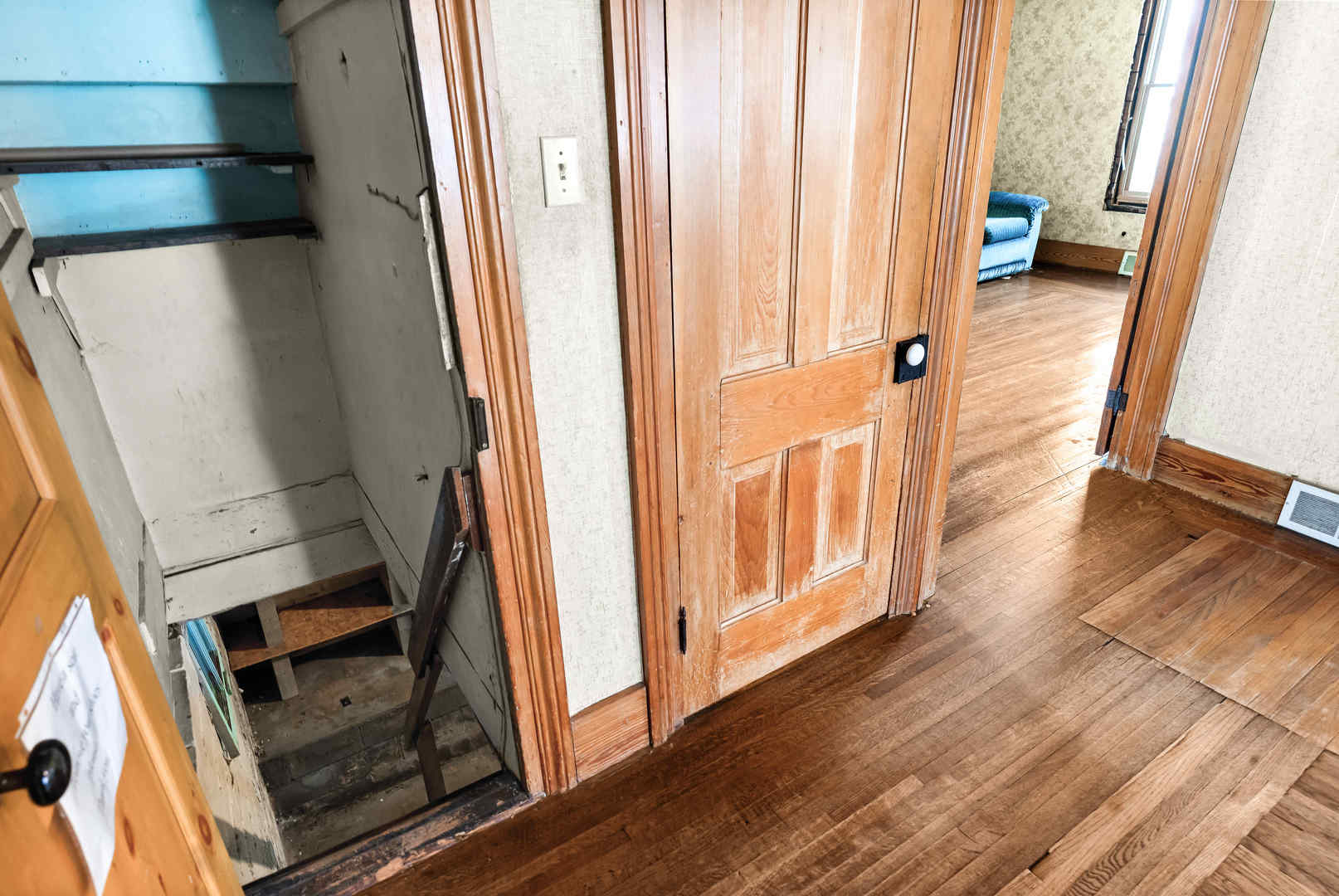 103 W Wood Street, Colfax, IL 61728