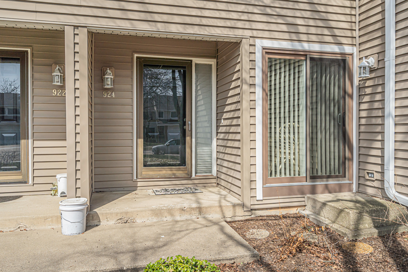 924 Hidden Lake Drive #924, Buffalo Grove, IL 60089