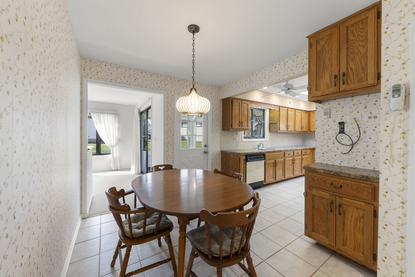 11532 Autobahn Drive, Palos Park, IL 60464