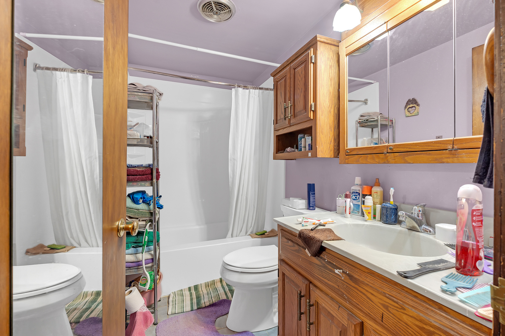 1808 LARGO Court, Schaumburg, IL 60194