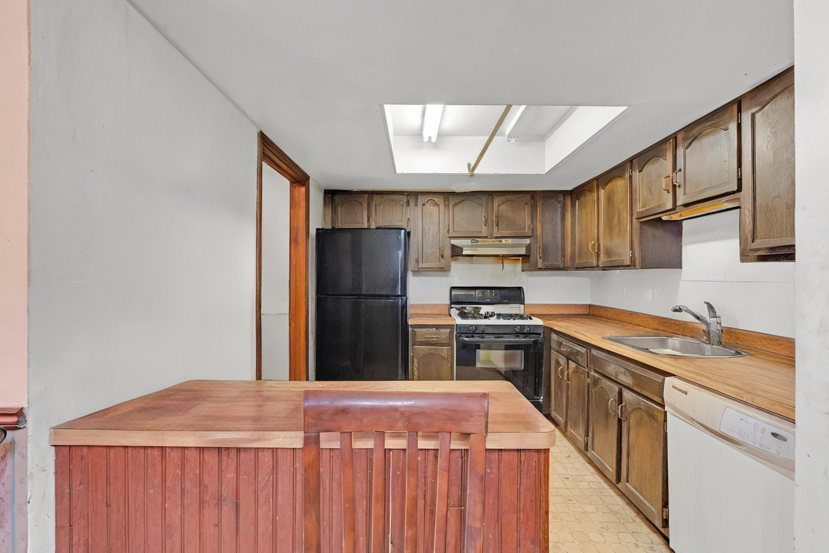 1808 LARGO Court, Schaumburg, IL 60194