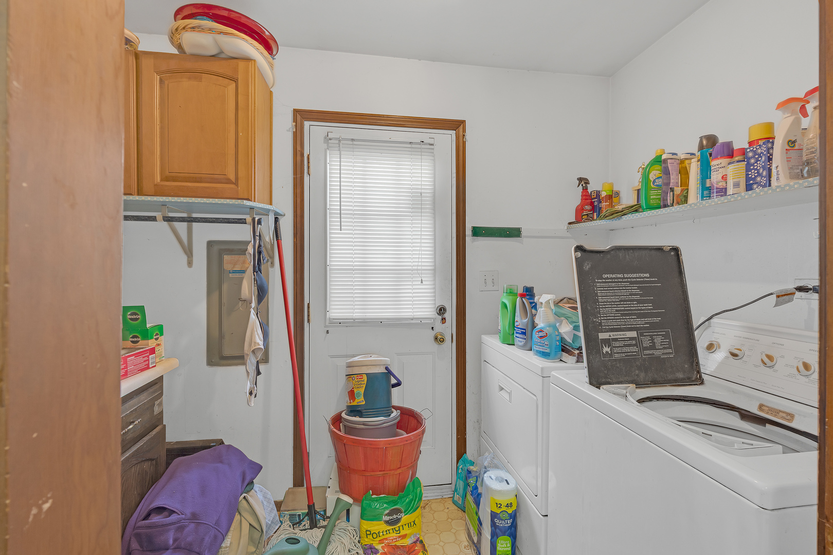 1808 LARGO Court, Schaumburg, IL 60194